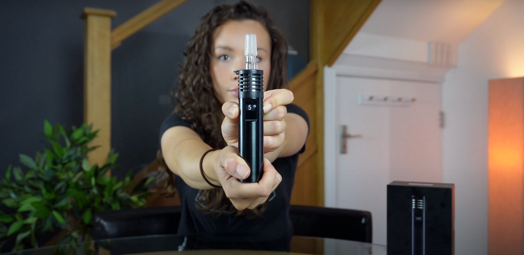 Arizer Air MAX Vaporizer Review, A Solid Update & Some New Tricks